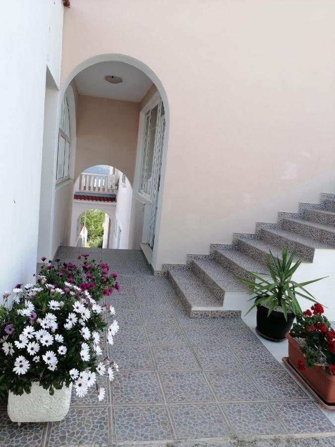 Apartments Blue Lagoon Trogir Buitenkant foto