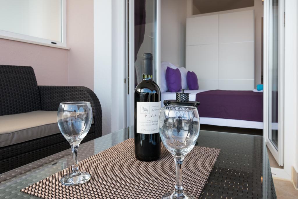 Apartments Blue Lagoon Trogir Buitenkant foto